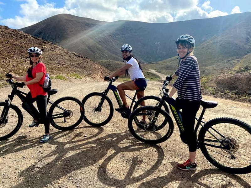 Fuerteventura North: PREMIUM E-bike guided tour - What to bring (and what to wear) so the ride stays comfortable
