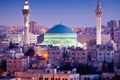 Full Day Amman Private Luxury City Tour - King Abdullah Mosque: blue dome, 168 lanterns, and room to breathe