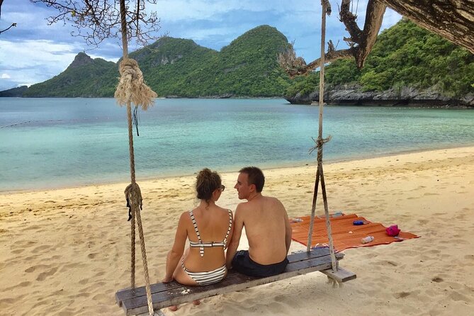 Full Day Ang Thong Islands Luxury Small Group Tour - Lunch, fruit platter, and drinks: why the included food is a real perk