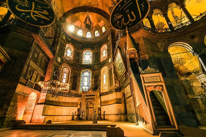 Full-Day City Tour with Private Tour Guide and Red Carpet Treatment with Luxury Minibus - Blue Mosque (Sultanahmet): 45 Minutes, 6 Minarets, and a Skyline Moment