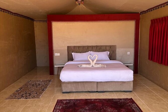 Full-Day Jeep Tour & Sleep in Luxury Tent with private Bathroom - Overnight in a luxury tent with private bathroom: the comfort upgrade that matters
