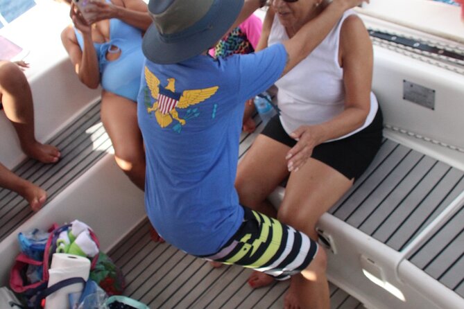 Full Day Private Charter on Luxury Catamaran Sailing. - Lunch and drinks: what’s included for real
