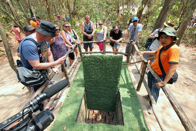 Full-Day Tour in the Cu Chi Tunnels with a Luxury Speed Boat - Lunch as a reset: set-menu and vegan option