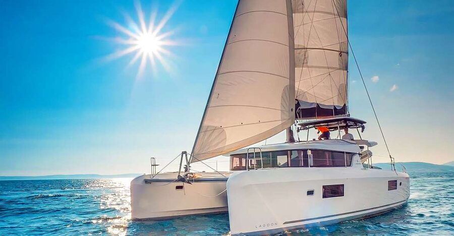 Funchal Bay: Dolphin & Whale Watch Luxury Catamaran Cruise - Entering Madeira’s ocean scene aboard Atlantic Pearl