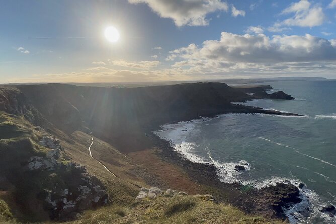 Giants Causeway Tour from Belfast + FREE Belfast Mural Tour - Belfast mural tour and the walls that still shape the city