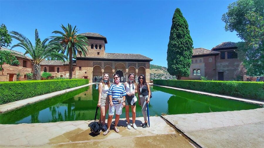 Granada: Full Alhambra Premium Guided Tour with Tickets - Beyond the palaces: the rest of the Alhambra circuit