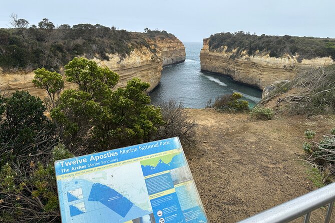Great Ocean Road 12 apostles PRIVATE Luxury Tour 5 PAX all incl. - Twelve Apostles time: the part everyone remembers