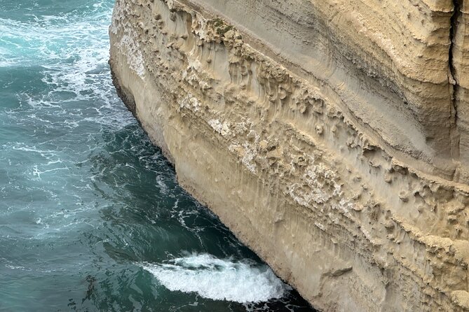 Great Ocean Road 12 apostles PRIVATE Luxury Tour 5 PAX all incl. - Loch Ard Gorge: shipwreck drama and an easy walk