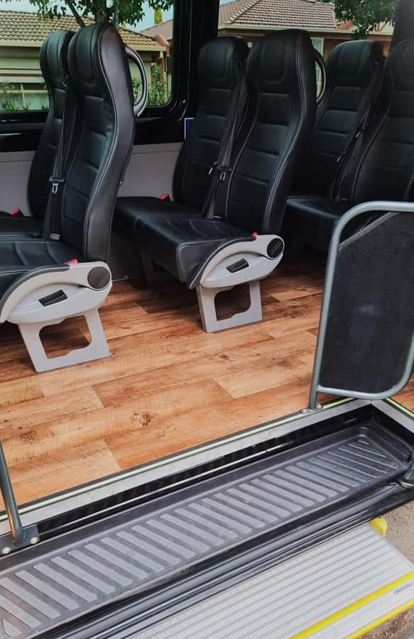 Great Ocean Road Lux Tour Max 11 Hotel Pickup - Comfort on the road: reclining seats and free Wi‑Fi that actually help