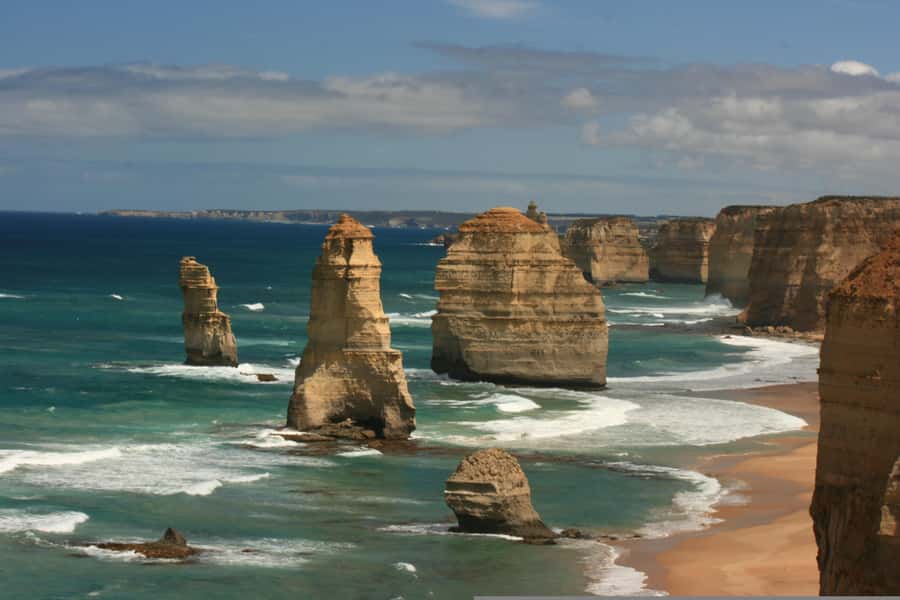 Great Ocean Road Lux Tour Max 11 Hotel Pickup - Apollo Bay lunch break: your longer pause