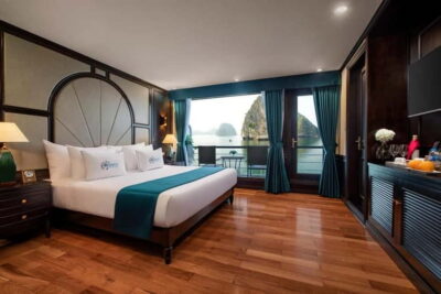 Ha Long: 3-Day Lan Ha Bay & Viet Hai Village 5-Star Cruises - Why Ha Long Bay Feels Different Here: Dark and Bright Cave Day