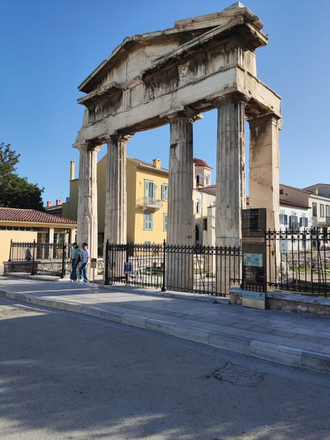 Half Day Best Of Athens Highlights Luxury Private Tour 4Hou - Food and Photos: Where to Eat Like a Local in Four Hours