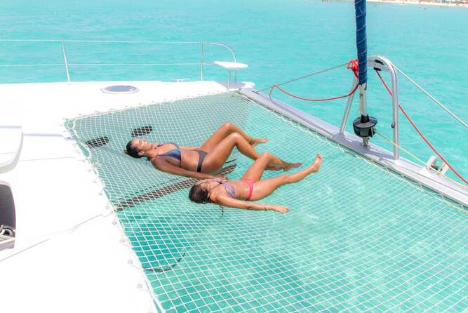 Half Day Luxury Sailing Experience in Riviera Maya with Open Bar - On Board: Crew Style, Open Bar Flow, and Lunch That Doesn’t Feel Like a Throwaway