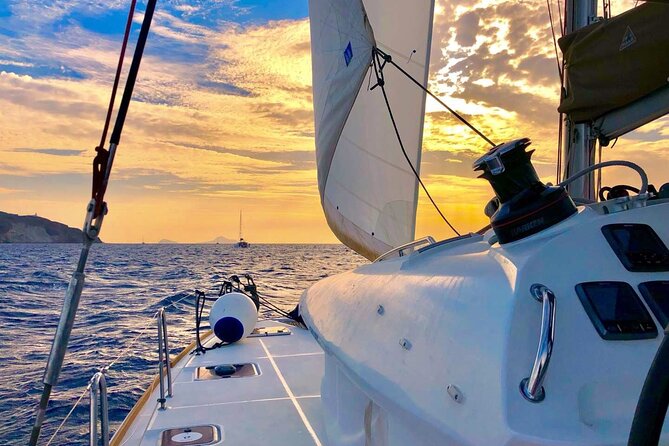 Half Day Premium Catamaran Cruise in Santorini including Oia - The food and drinks part: BBQ dinner really is the center of gravity