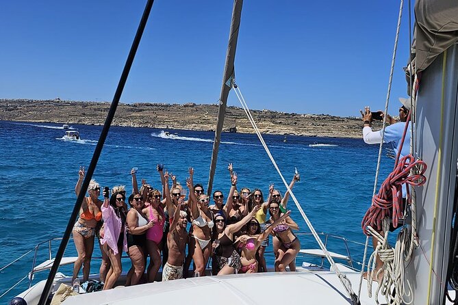 Half Day Scenic Catamaran Experience - Crystal Lagoon (45 minutes): clear water and a calmer tempo