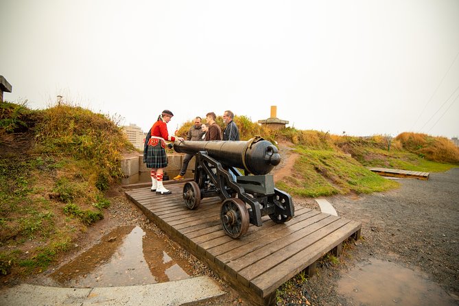 Halifax Premium Tour: Peggy's Cove, Citadel & Titanic Cemetery - Downtown Halifax drive: fast, helpful orientation for first-timers