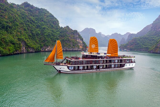 Halong Bay 3 days 2 nights on PEONY CRUISES 5 Stars LUXURY - Food and drinks: what is included, and how to plan your evenings