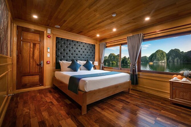 Halong Bay Cruise 2 Days 1 Night with 4 Star Luxury - Getting back to Hanoi by 15:00: smooth tender + shuttle flow