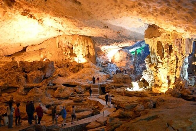 Halong Bay Day Tour By Diamond Era Cruise,Titop,Sung Sot & kayak - Sung Sot Cave (Surprising Cave): big wow, then stairs