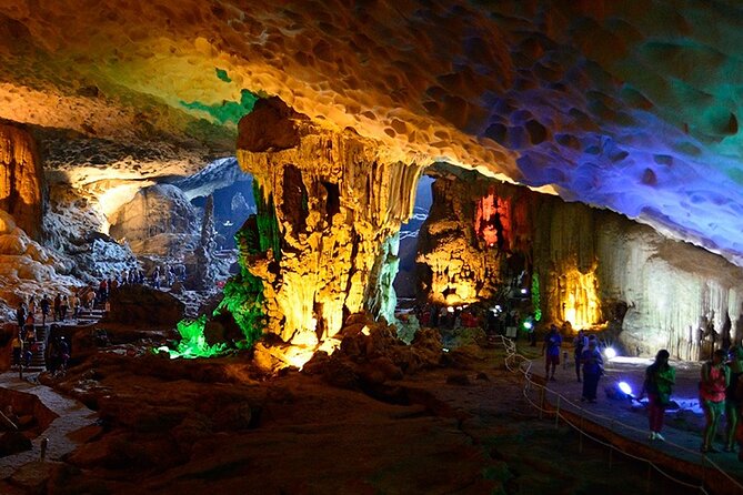 Halong Bay Day Tour By Diamond Era Cruise,Titop,Sung Sot & kayak - Titop Island: climb halfway, swim, then move on