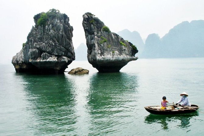 Halong Bay Full Day with Kayaking, Hiking viewpoint, Cave - Deluxe To Luxury - Onboard Food and Sunset Tea: Why This Package Feels Practical
