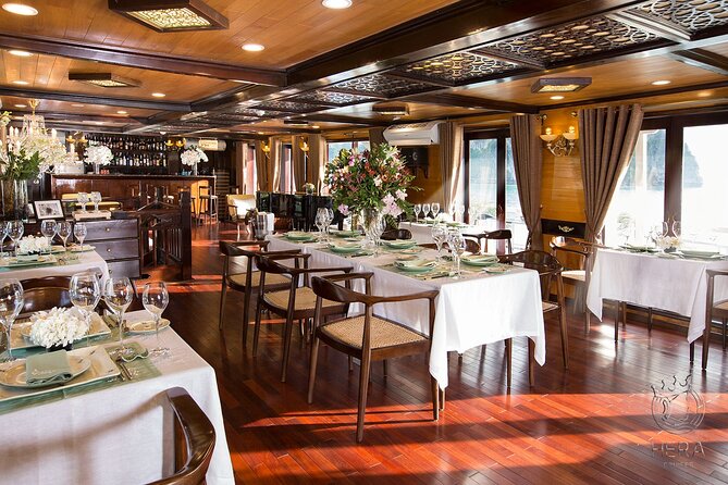 Halong Bay - Hera Cruise - All Inclusive Multi Days Tour - Day 2 starts with Tai Chi and a second shot at Luon Cave