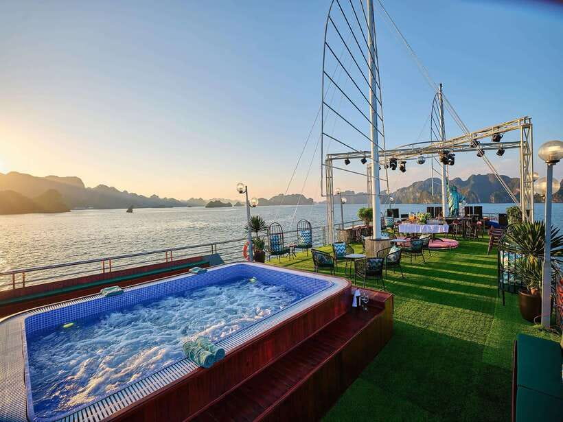 Halong Bay Luxury Cruise: Kayak&Swim,Cave, Party BEST SELLER - Sunset Party on the Sundeck Plus On-Board Comfort (Jacuzzi & Towels)