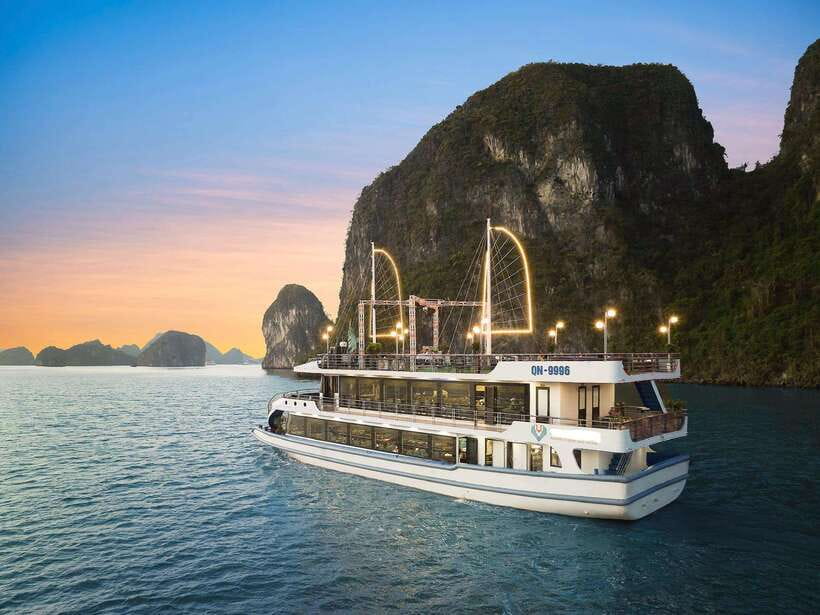 Halong Bay Luxury Cruise: Kayak&Swim,Cave, Party BEST SELLER - Who Should Book This Cruise—and Who Should Skip It