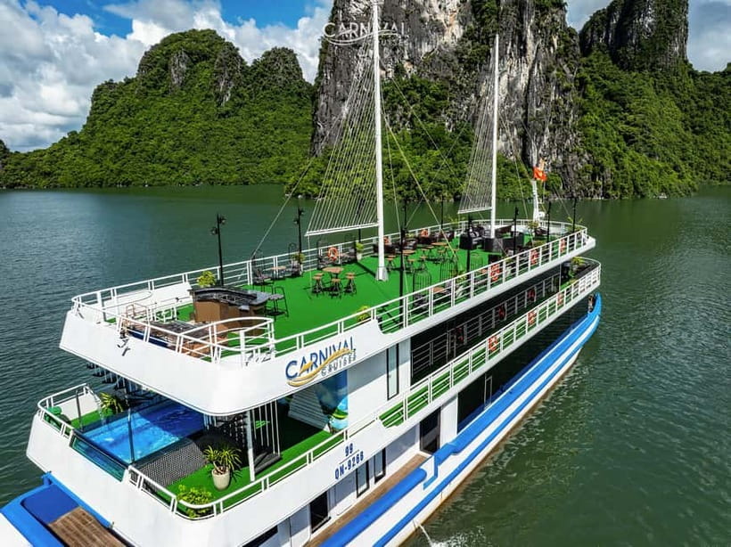 Halong Bay: Luxury Day Cruise w/ Pool, Kayak, Free Transfer - Food and drinks: what’s included, what costs extra