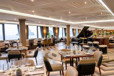 Halong Bay Luxury Dinner Cruise - Ambassador - Dinner on board: Asian-European flavors made for a fun night