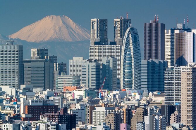 Haneda Airport Private Transfer – Luxury Car & Meet & Greet - Finding Your Driver at Haneda: Gate Signs, WhatsApp, and Fast Linking