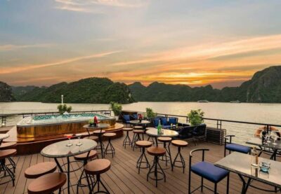 Hanoi: 2-Day Ha Long & Lan Ha Bay 5-Star Boat with Balcony - The ship setup: balcony time plus sundeck time