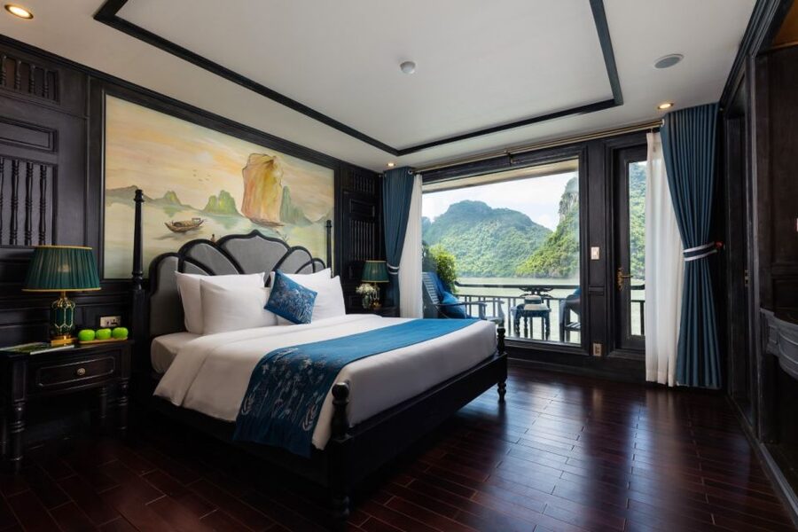 Hanoi: 2-Day Halong & Lan Ha Bay 5-Star Cruise with Balcony - Dinner and the Night Program: Seafood Set Menu, Panoramic Bar, Squid Fishing