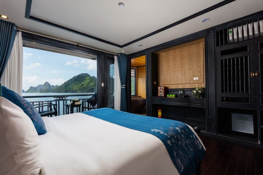 Hanoi: 2-Day Halong & Lan Ha Bay 5-Star Cruise with Balcony - Day 2: Tai Chi at Sunrise and the Cat Ba Island Choice