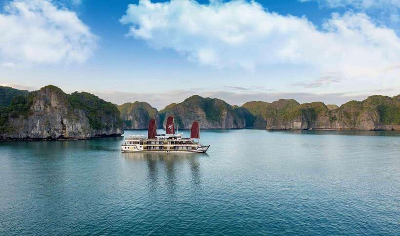 Hanoi: 2D1N Ha Long Bay, Lan Ha Bay by Amanda Luxury Cruise - Junior Suite Comfort: How the Private Balcony and Bathtub Actually Help