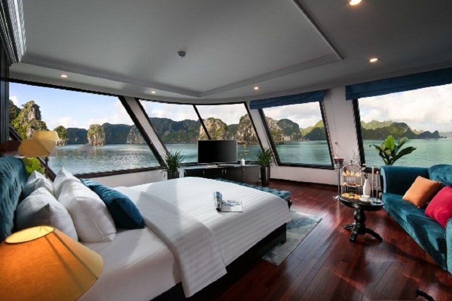 Hanoi: 3-Day Ninh Binh, Ha Long, & Lan Ha Bay 5-Star Cruise - Day 2: From Hanoi by Limousine to Lan Ha Bay and a 5-star ship that runs the show