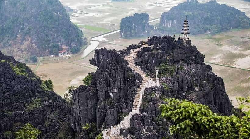 Hanoi: 3-Day Ninh Binh, Ha Long, & Lan Ha Bay Luxury Cruise - Day 3: Lan Ha kayaking and the calm finish back to Hanoi