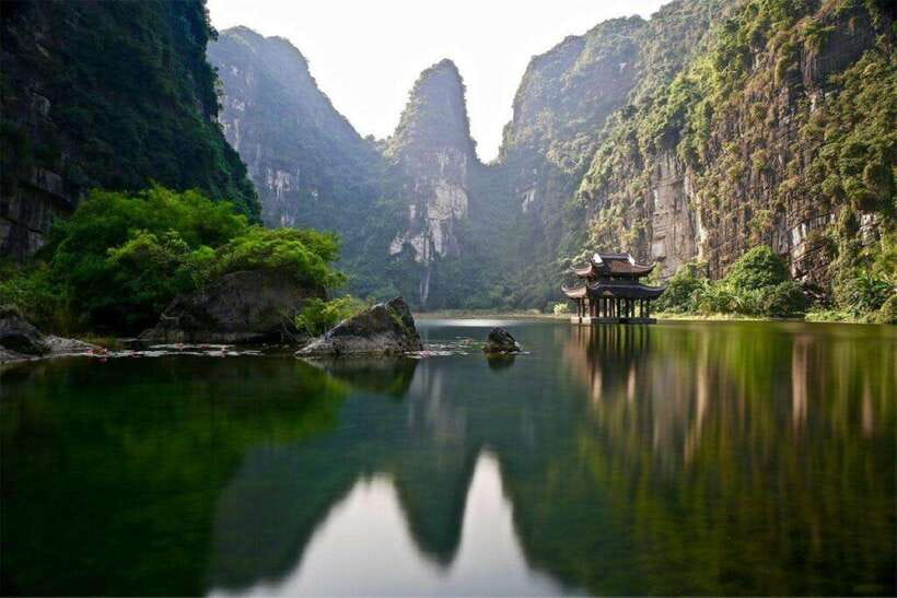 Hanoi: 3-Day Ninh Binh Trip and Ha Long Bay 5-Star Cruise - From Hanoi Old Quarter to Ninh Binh: the fast start that sets the tone