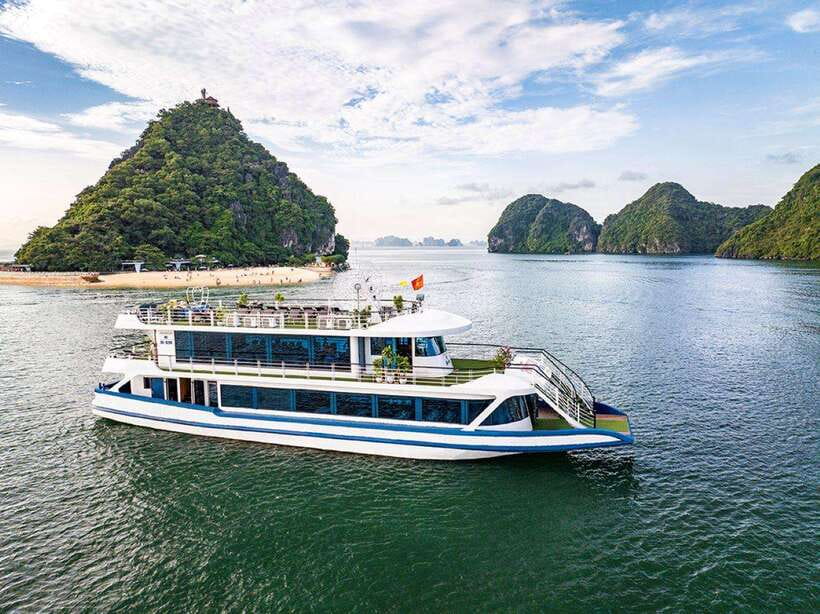 Hanoi: Ha Long Bay Day Trip - Luxury Cruise & Buffet Lunch - Sung Sot Cave: The Big Cave Stop Without the Guesswork