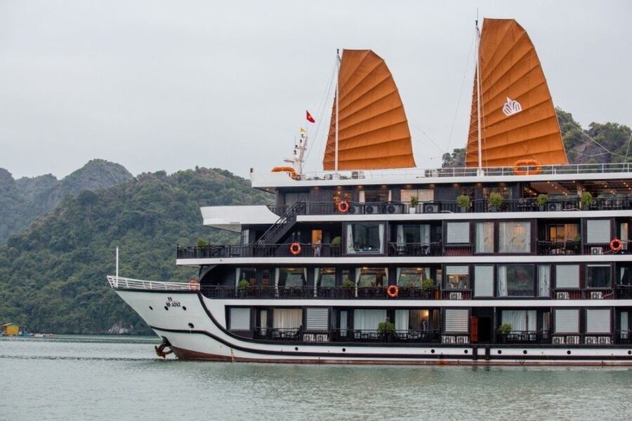 Hanoi: Halong Bay 2-Day 5-Star Balcony Cruise & Bathtub - Who This Cruise Fits Best (And Who Should Rethink It)