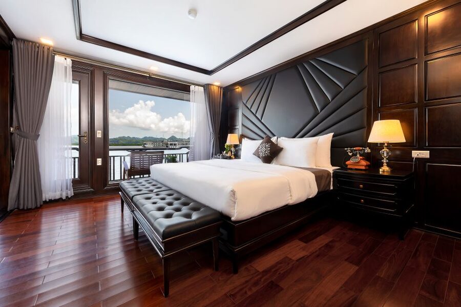 Hanoi: Halong Bay 2-Day 5-Star Balcony Cruise & Bathtub - Your Cabin: Balcony Views and the Bathtub Factor