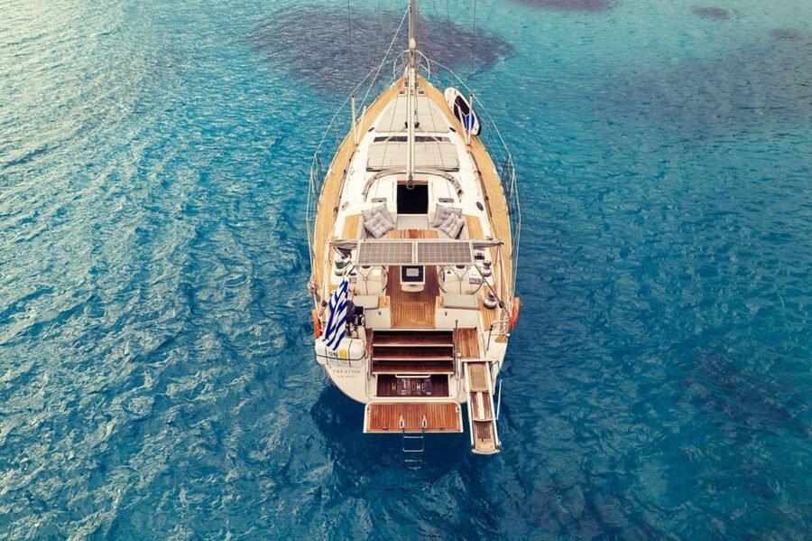 Heraklion: Dia Island Luxury Sailing Trip with Meal & Drinks - Where hotel pickup and drop-off fit in your day