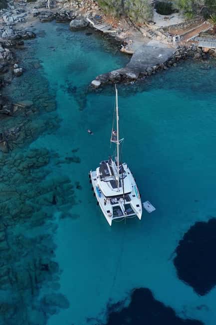 Heraklion Luxury Catamaran Dia Isla -Gourmet Lunch Top Rated - From Marina Café to Dia Island: how the day actually plays out