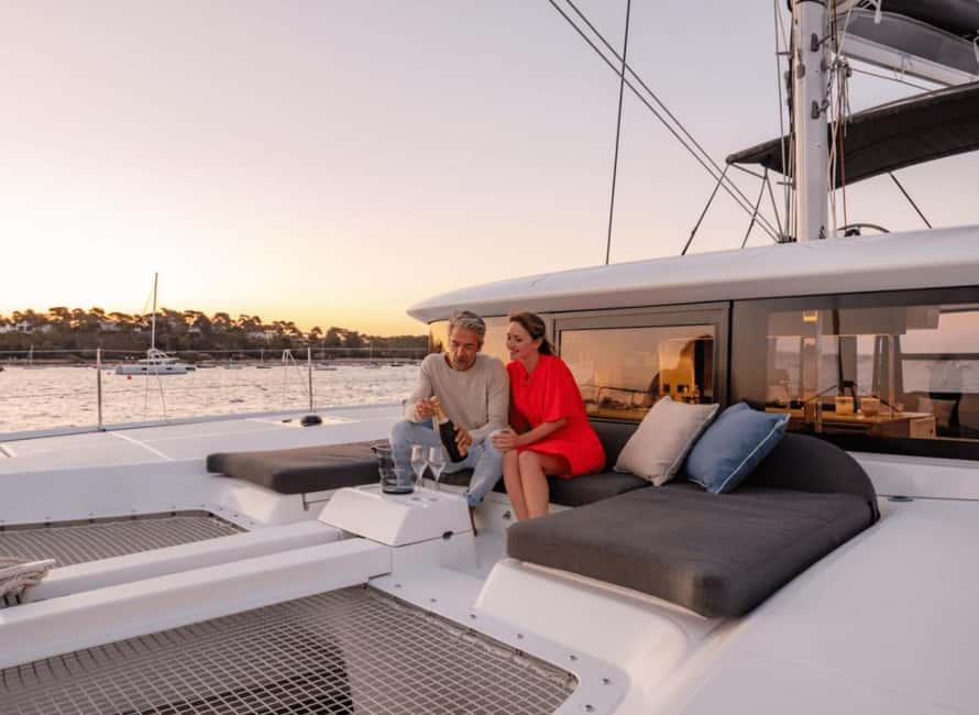 Heraklion Luxury Catamaran Dia Isla -Gourmet Lunch Top Rated - The ride to Dia: relaxed cruising on a modern catamaran