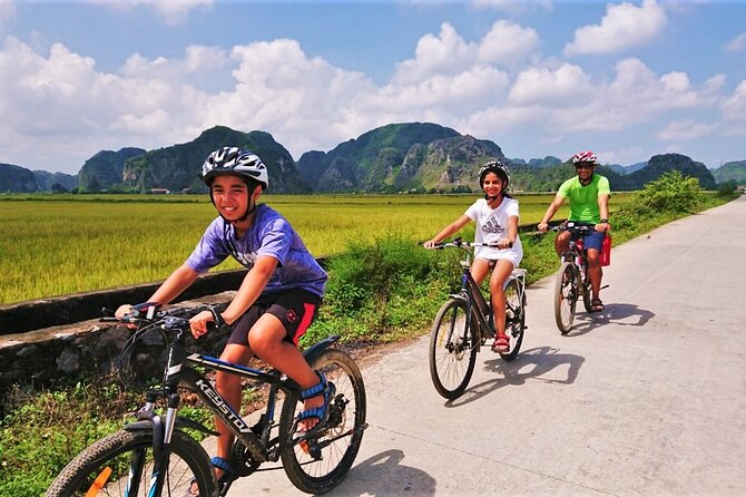 Hidden Ninh Binh Luxury Full Day Group Tour (Tam Coc - Hoa Lu) - Key things worth knowing before you go