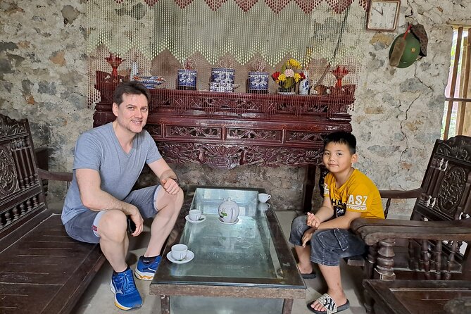 Hidden Ninh Binh Luxury Full Day Group Tour (Tam Coc - Hoa Lu) - Guides that set the tone: Tom, Son, My, and Trinh