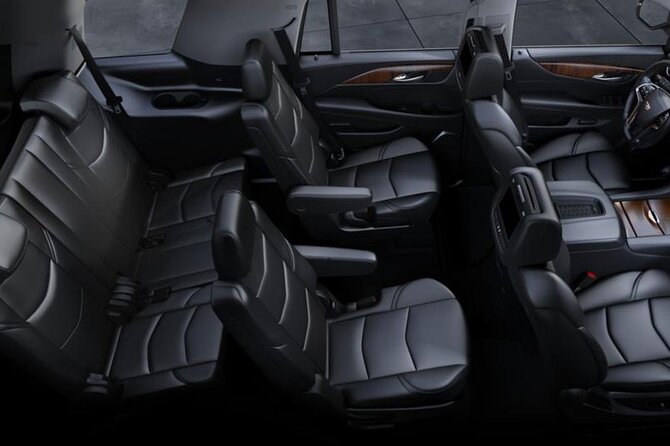 Honolulu Airport & Waikiki Hotels Private Transfer by Luxury SUV(up to 5 people) - The Waikiki Drive: 30–45 Minutes of Comfort and Control