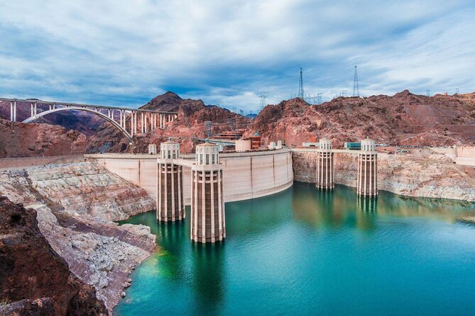 Hoover Dam Private Tour BY Luxury SUV - Hoover Dam by Luxury SUV: what makes this day different