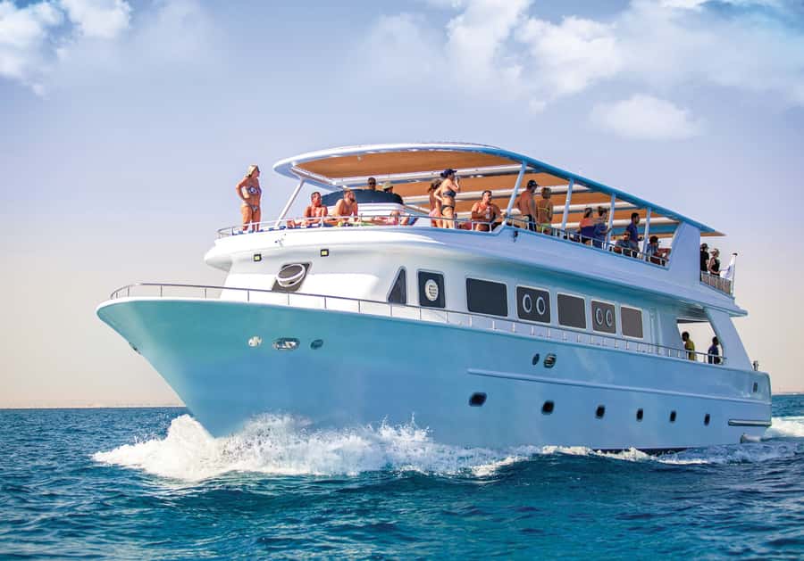 Hurghada: Luxury Orange Bay Cruise with Lunch and Pickup - Key Things to Know Before You Go