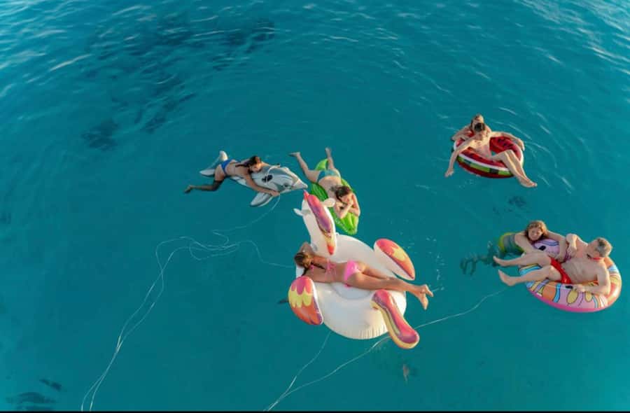 Hurghada: Luxury Yacht Trip with Personal Crew and Chef - The 5-hour flow and where the day starts at Palm Royal marina